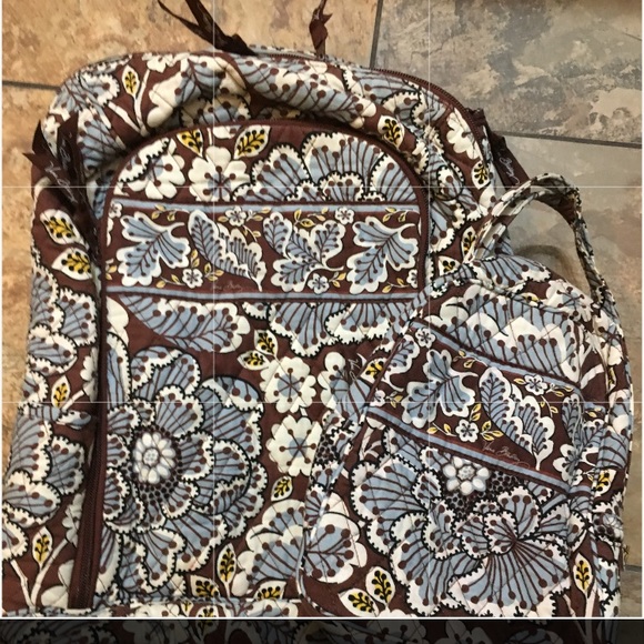 Vera Bradley Handbags - Vera Bradley backpack and lunch bag